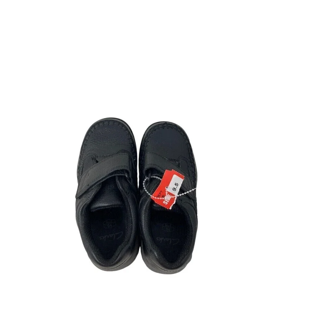 Clarks Caribou Sneakers Kids Size 9 9.5 M Black Gray Leather Hook Loop Closure